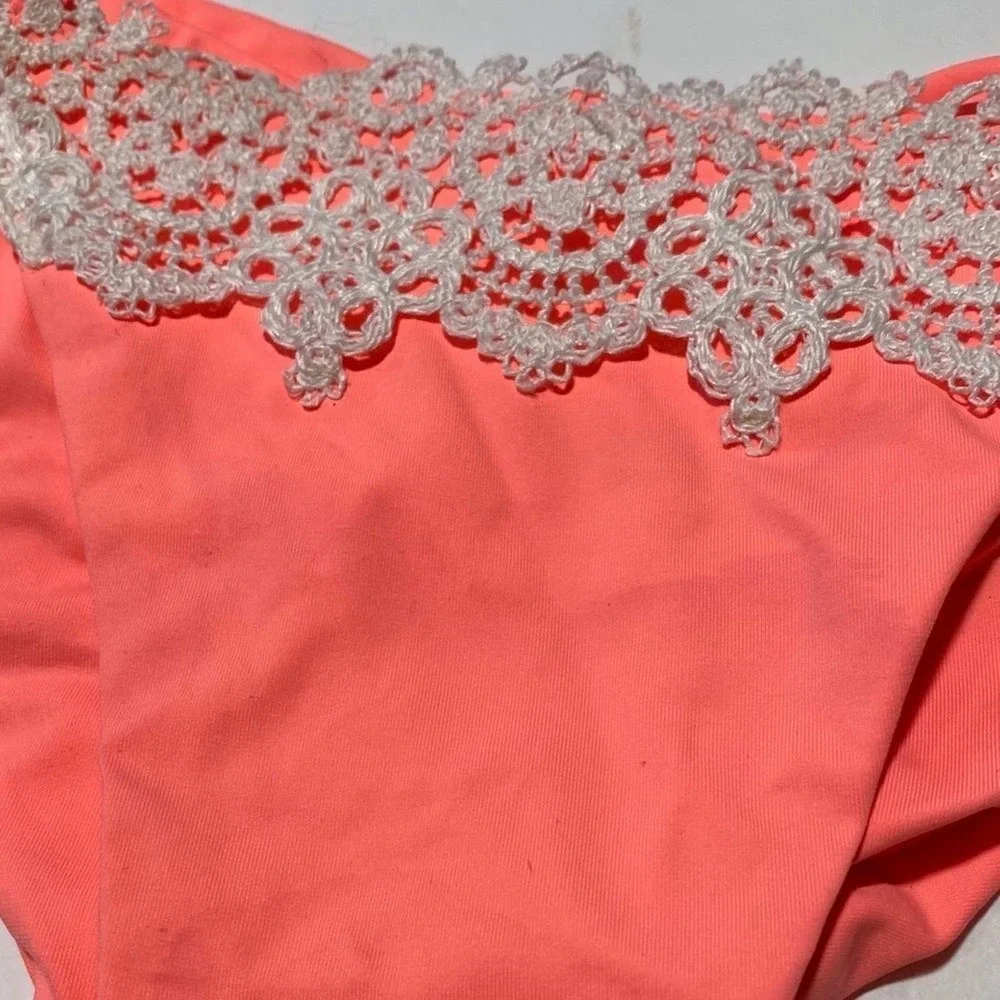 Beach Bunny Side Tie Bikini Bottom - Picture 2 of 8